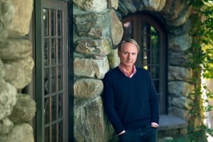 Penulis-penulis Buku & Novel Tersukses Di Dunia